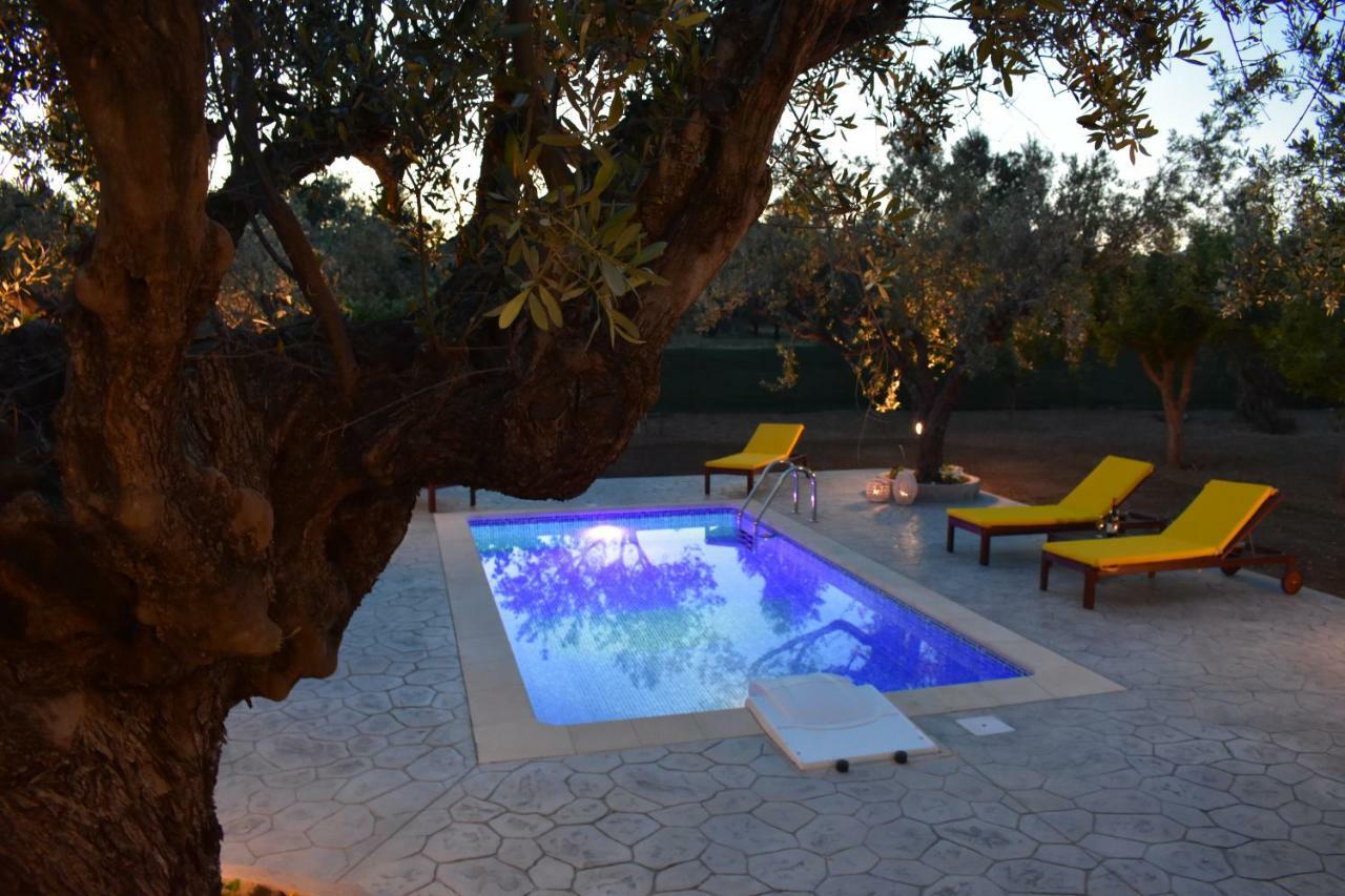 Villa Olive Sense With Jacuzzi And Sauna Afantou